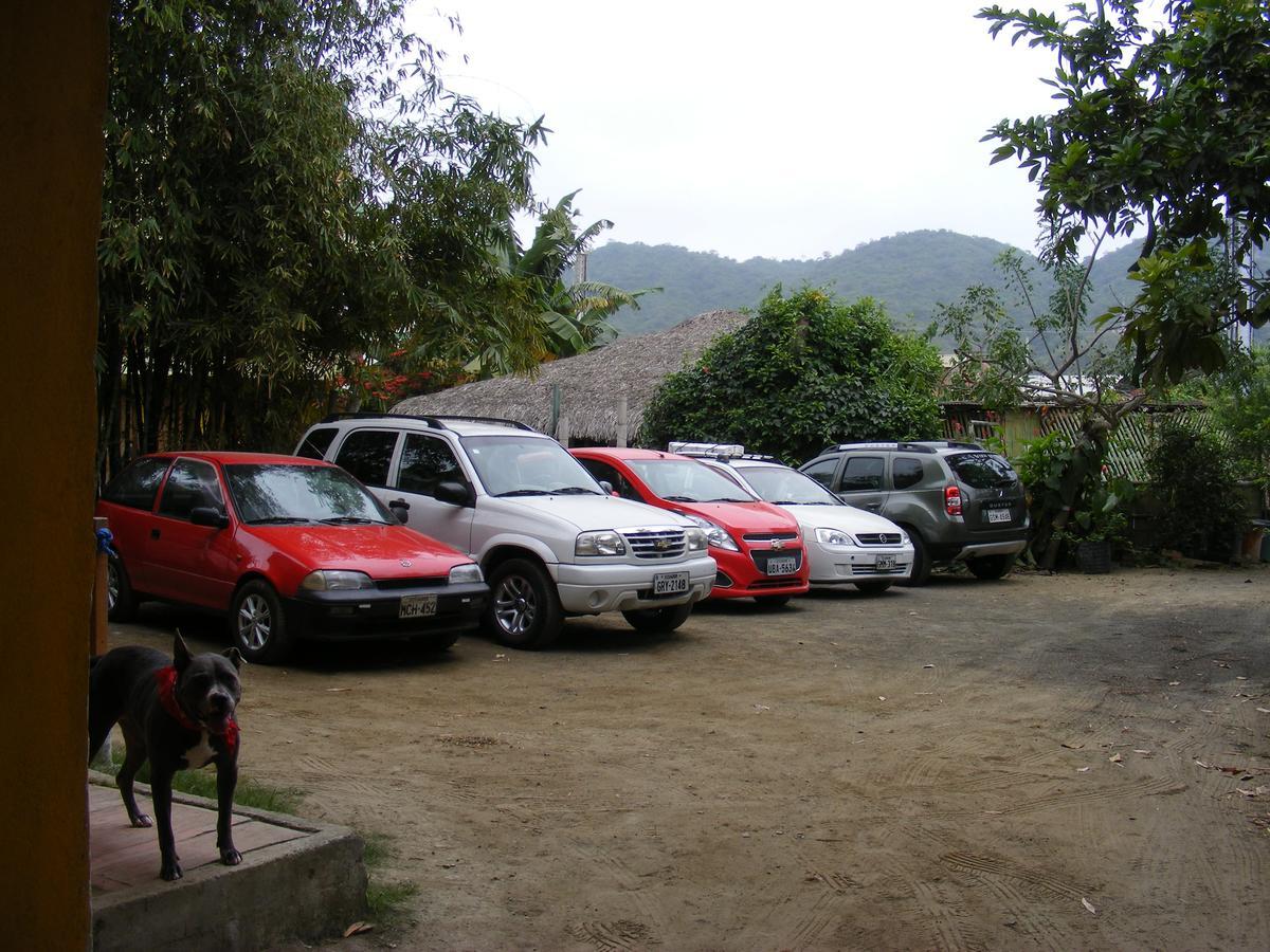 Hostal Maxima Puerto Lopez Ngoại thất bức ảnh